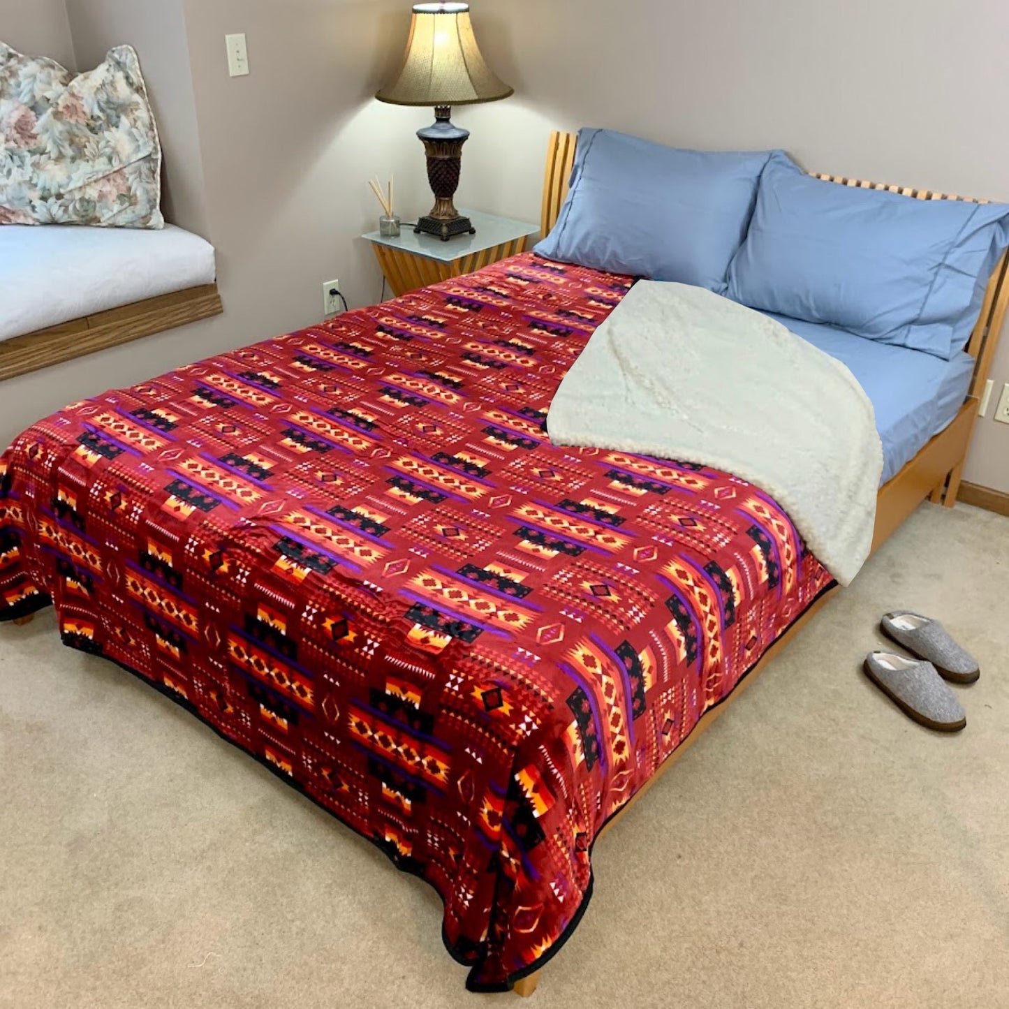 Sacred Thread Sherpa Fleece Blanket, Southwestern Aztec Queen Blanket, Native American Throw Blanket for Sofa & Bed, Choose from 10 Colors and 4 Sizes