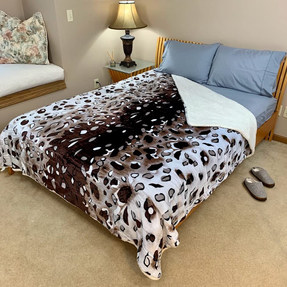 Sacred Thread Sherpa Fleece Blanket, Super Fuzzy, Soft and Cozy Queen Blanket, Plush Throw Blanket for Sofa, Couch and Bed, Reversible Winter Blanket, 25+ Designs Available