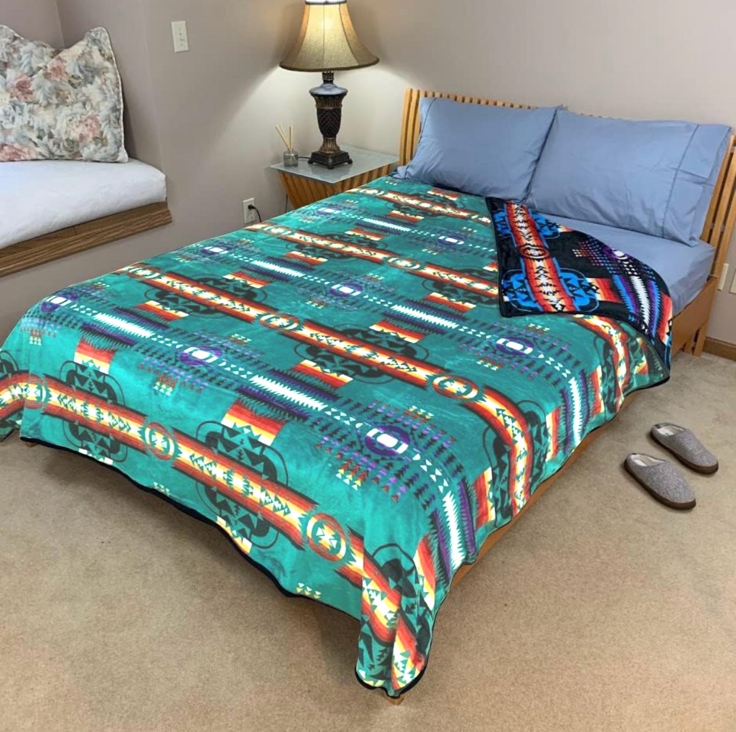 Sacred Thread Sherpa Fleece Blanket, Southwestern Aztec Queen Blanket, Native American Throw Blanket for Sofa & Bed, Choose from 10 Colors and 4 Sizes