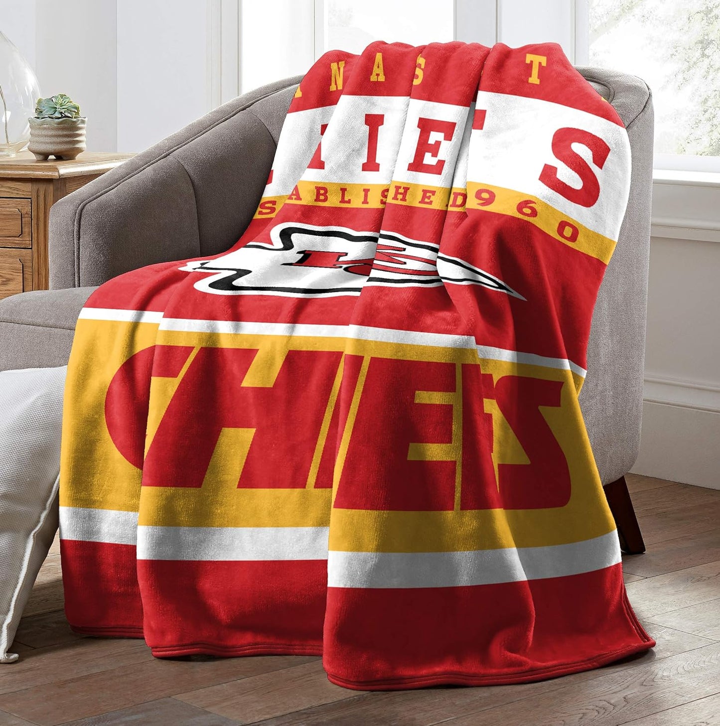 NFL Throw Blankets - Plush, Soft & Warm - ALL TEAMS