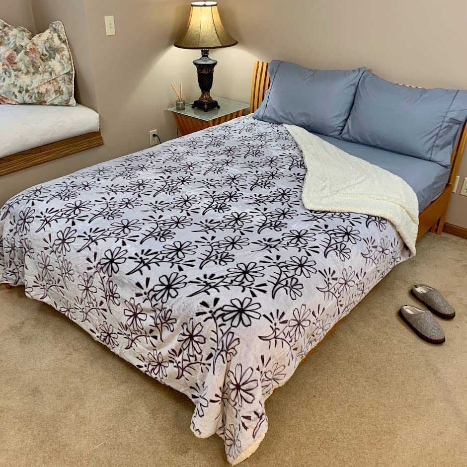 Sacred Thread Sherpa Fleece Blanket, Super Fuzzy, Soft and Cozy Queen Blanket, Plush Throw Blanket for Sofa, Couch and Bed, Reversible Winter Blanket, 15+ Designs Available