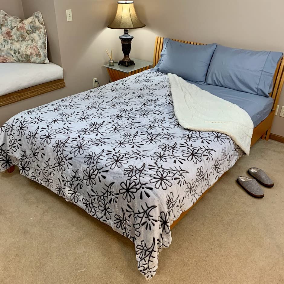 Sacred Thread Sherpa Fleece Blanket, Super Fuzzy, Soft and Cozy Queen Blanket, Plush Throw Blanket for Sofa, Couch and Bed, Reversible Winter Blanket, 15+ Designs Available